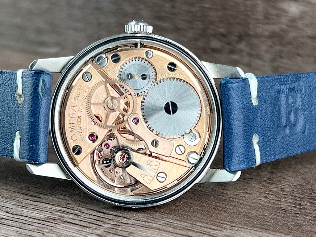 時計 OMEGA Seamaster 30 cal.286 135 007-64 Omega Seamaster 30 - Linen Gray-135.007.64 – Veteran Times Int