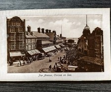 Postcard Pier Avenue Clacton on Sea, Essex. Unposted. M & R C