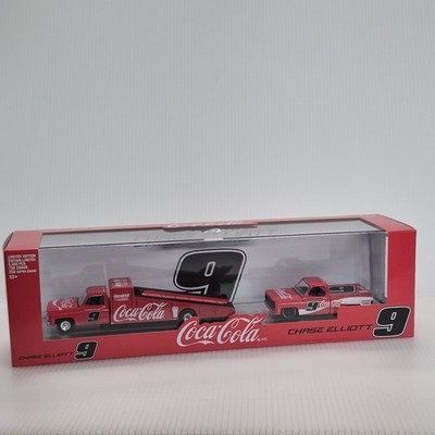 M2 Machines Coca-Cola 1973 Chevrolet Truck & 73' Cheyenne Super 10 Chase Elliott