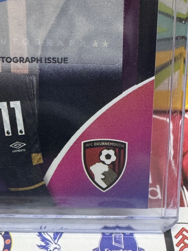 Topps 2025-26 Premier League Dango Ouattara BLACK PRUPLE AUTO 02/10 - Image 2 of 4