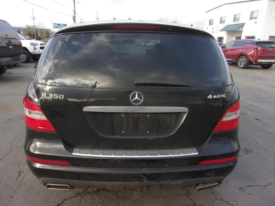 Passenger Tail Light 251 Type R350 Fits 11-13 MERCEDES R-CLASS 28960345 - Image 4 of 4