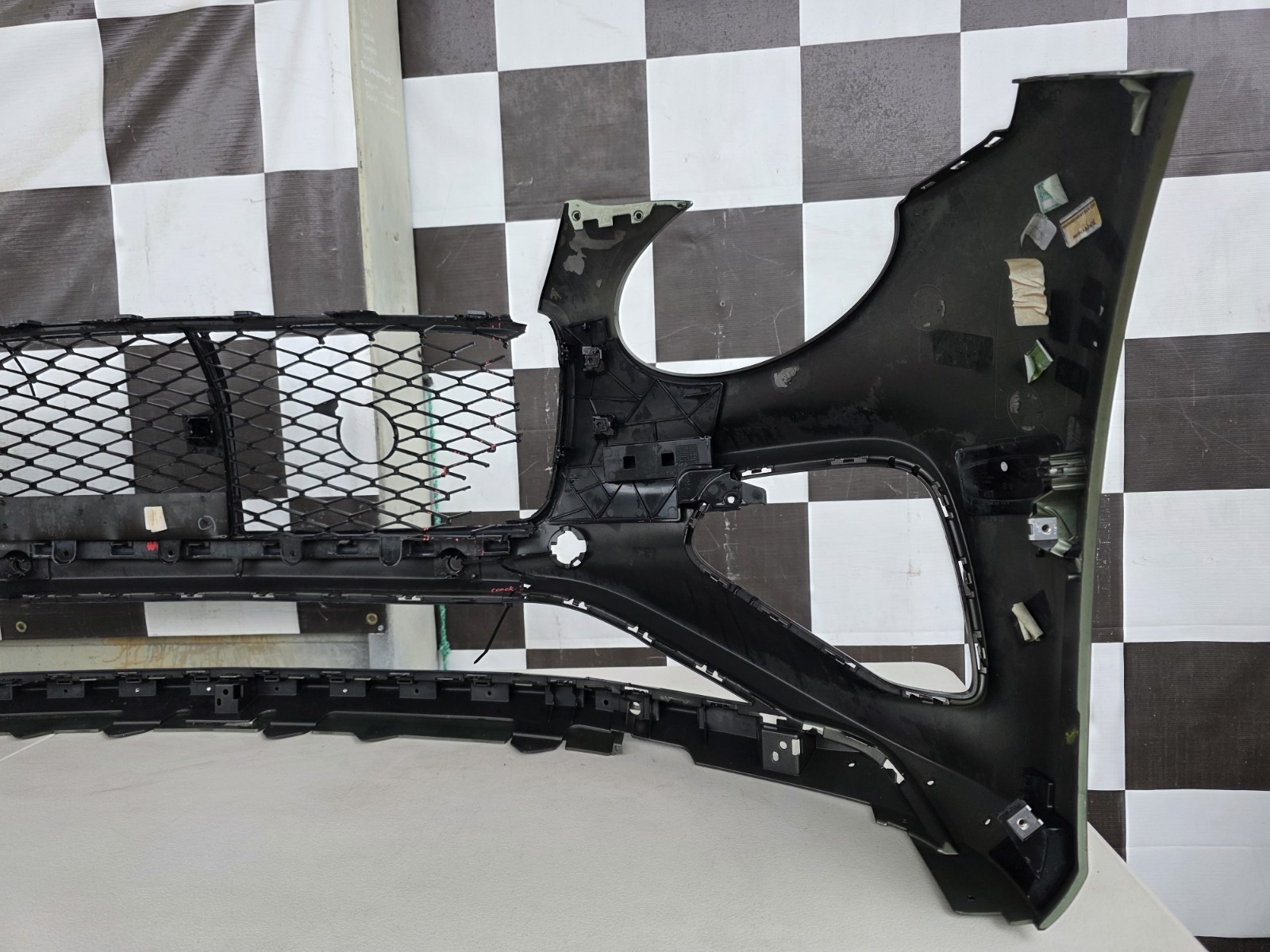 2025 2026 Bentley Continental Gt Front Bumper W Center Lip Used Oem 3SD853667