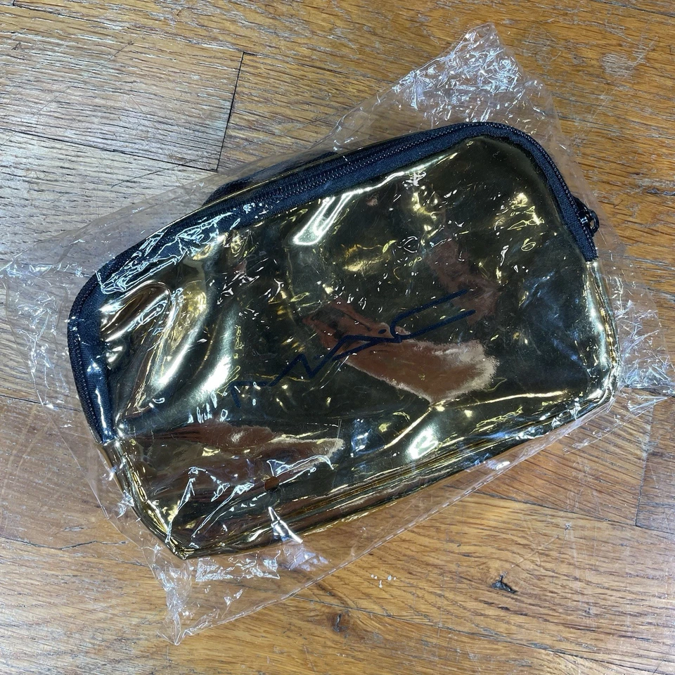 Bolso Cinturón MAC Cosmetics Dorado Brillante Metálico con Cremallera Nuevo sin Etiquetas Foto 2 de 4