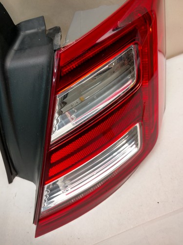 2013-2019 Ford Taurus Tail Light Passenger Right Side LED OEM - Picture 5 of 7