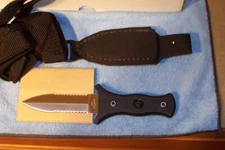 BENCH MARK VINTAGE BOOT KNIFE DOUBLE EDGE WITH SHOULDER RIG NIB MADE IN THE USA