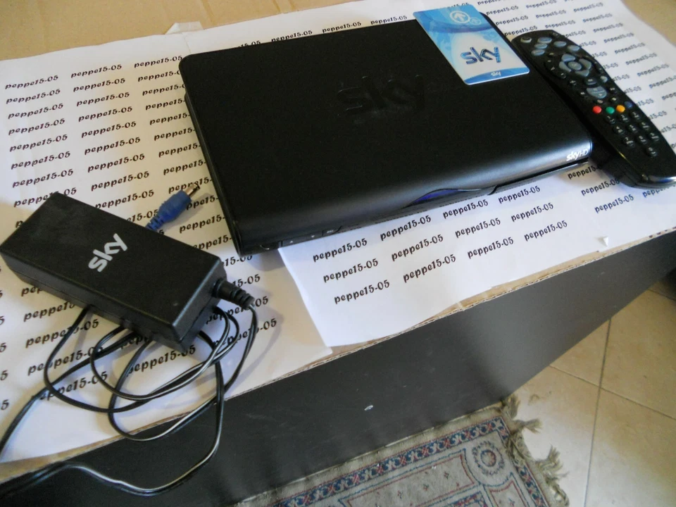 DECODER SKY HD PACE DZS 3001 COMBO REGALO SCHEDA SCADUTA PER CANALI IN CHIARO - Immagine 3 di 4