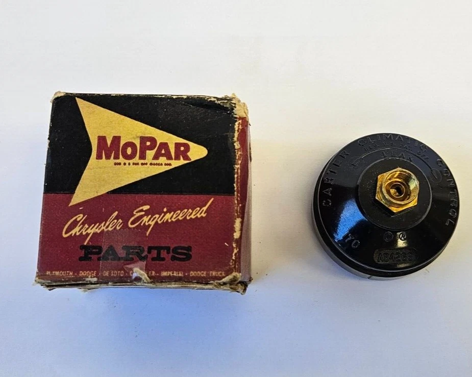 1956 Chrysler Desoto FireFlite дроссельная заслонка карбюратора катушка и корпус 1676679 новый из старых запасов - Изображение 3 из 4
