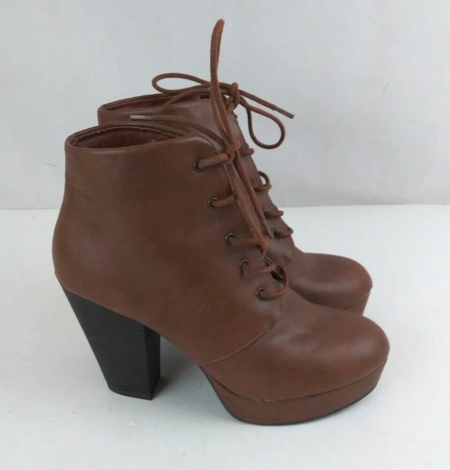 Botines Charlotte Russe para mujer marrón con cordones de cuero talla 9 Foto 3 de 4