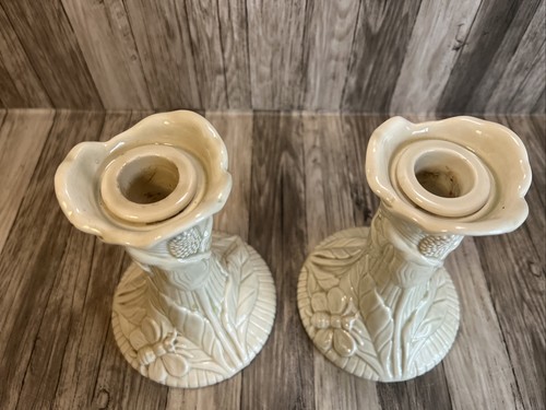 Fitz And Floyd 1976 Cream Colored Candle Sticks. Calla Lilies And Bees. 6x5 - Picture 4 of 6