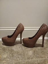 Charlotte Russe Brown Basket Weave Platform Stiletto Closed Toe Heels 5.5
