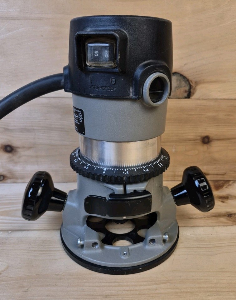 Porter Cable 690LR Heavy Duty Router w/ Model 1001-T2 Base | eBay