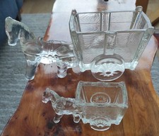 Kitsch Set Of Vintage Horse&Cart Novelty Glass Dressing Table Trinket Holders. 