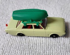 1965 Lesney Matchbox #45 Ford Corsair with Boat / Regular Wheels