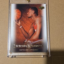 Upper Deck 2003-04 LeBron James Rookie #17 Cleveland Cavaliers NBA Card. rookie card picture