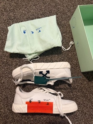 off white vulcanized low top sneakers size 39