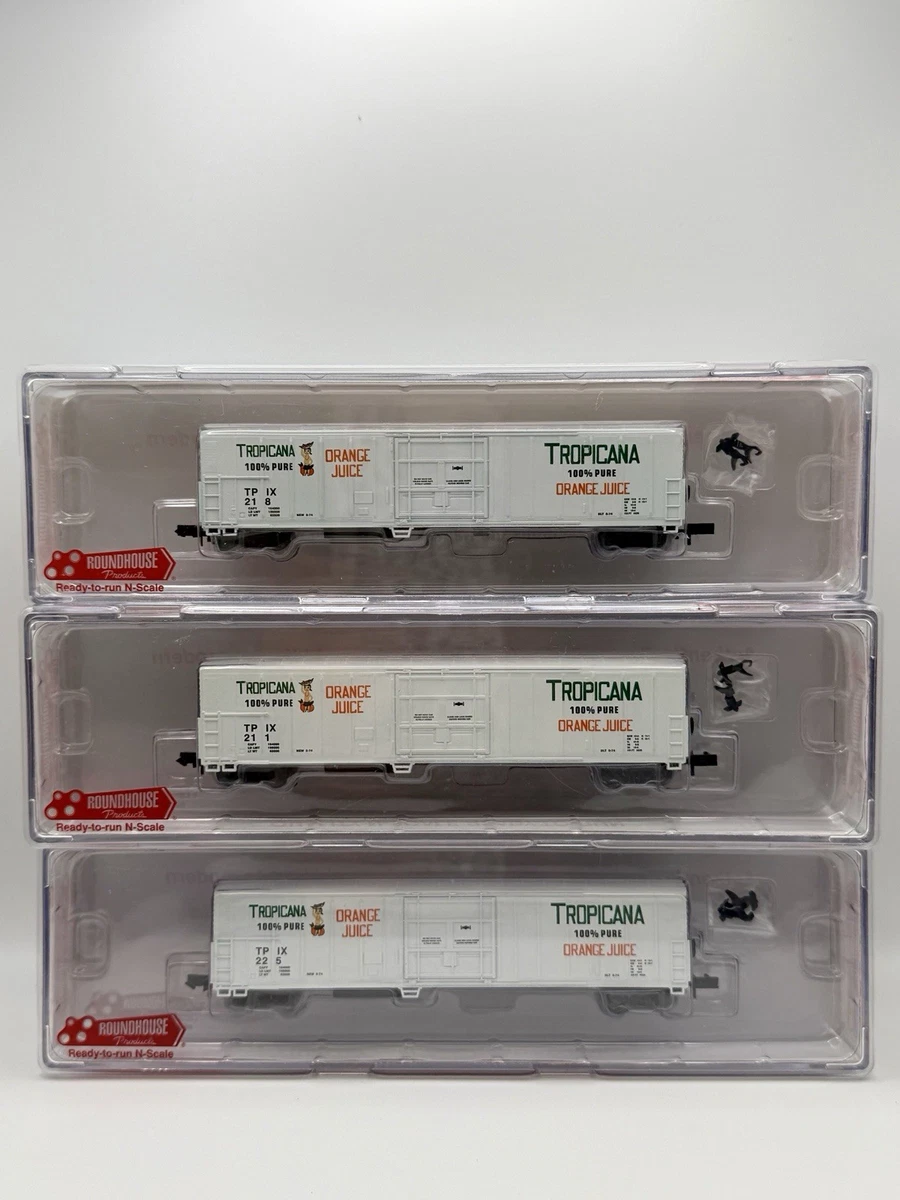 Roundhouse N C-10 Mint-Brand New Model Railroad Freight Cars for