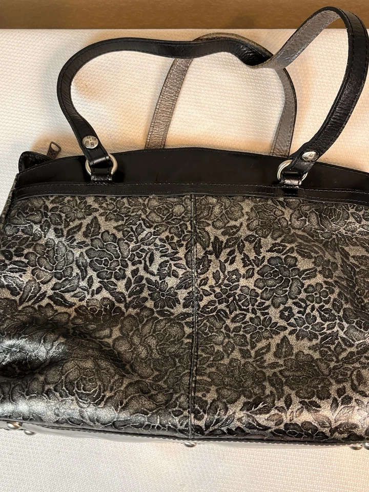 Patricia Nash Chantilly Lace Poppy Tote leather black & white - Image 2 of 4