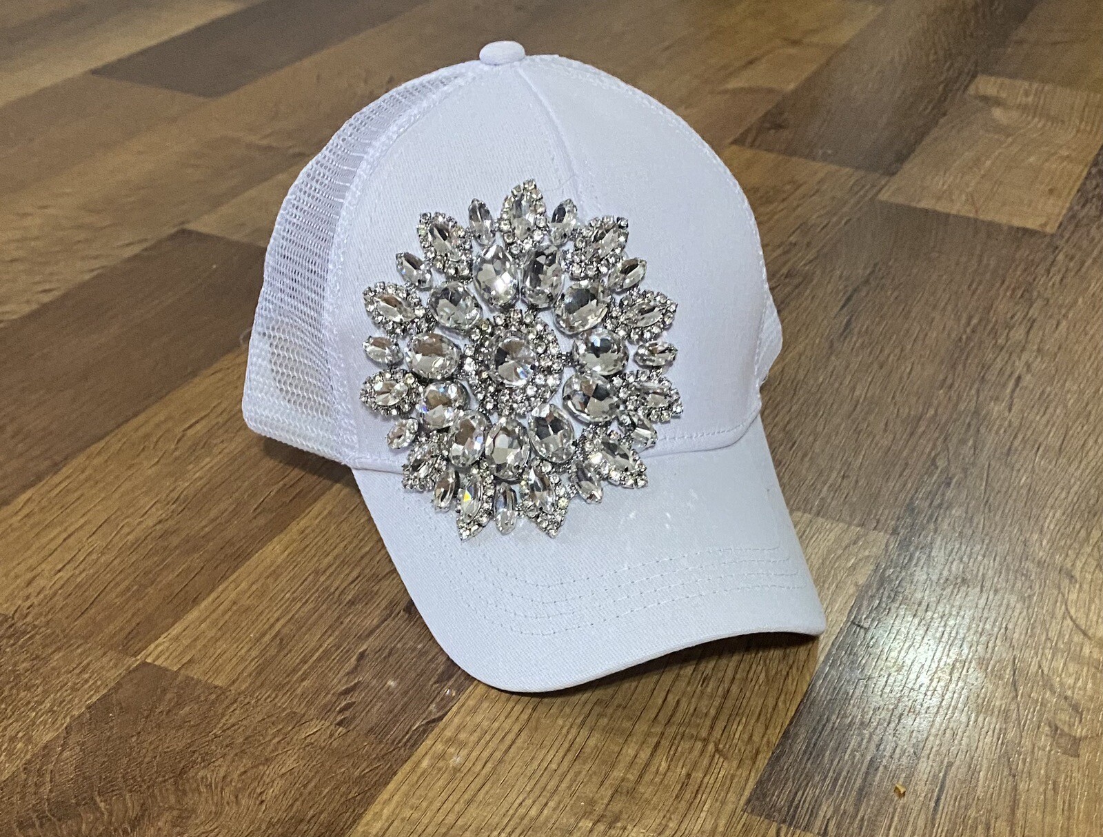 PONY Berretto da baseball donna bianco con rete bianca sul retro strass con foro coda di cavallo