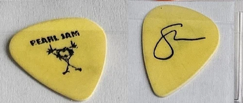 Pearl Jam pick Stone Gossard Pick Yellow StickmanSignature pick - Picture 1 of 1