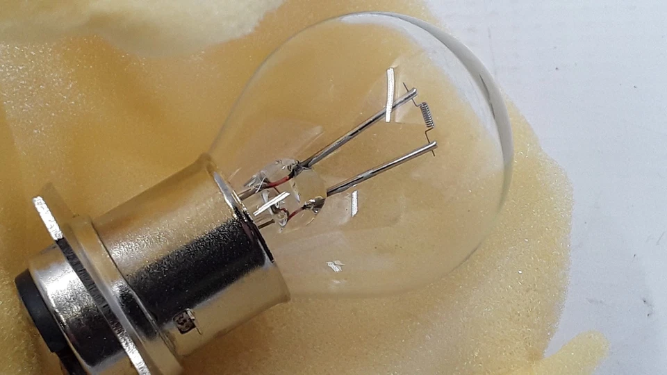 Dr Fischer 6V 30W P47d 灯泡 — 第 3/4 张图片