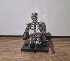 Custom Chrome Silver Terminator T800 Skeleton - Terminator 1/2