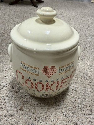 Cooke Jar 1984 Treasure Craft Fresh Baked Cookies Cross Stitch Letter Pattern 
