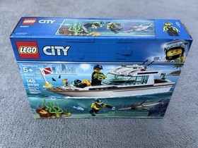LEGO City Lot (30567, 60139, 60219, 60221) - New & Sealed