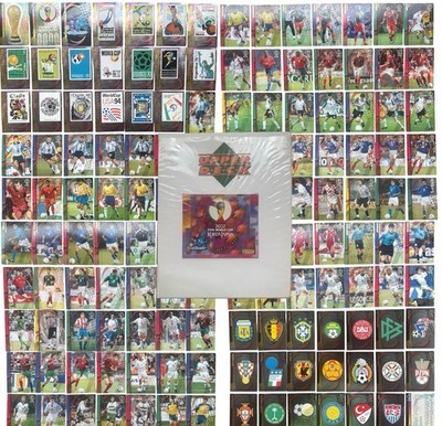 2002 Panini FIFA World Cup Korea/Japan Soccer Complete 140 Card Set with Binder