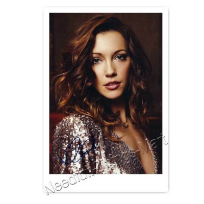 Katie Cassidy als Laurel Lancei aus Arrow - Autogrammfotokarte [AK2]