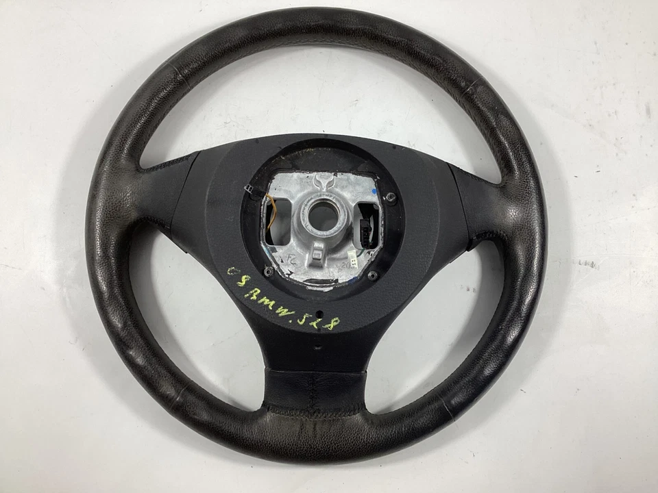 2008 - 2010 BMW 528I 5-й серии руль с элементами управления 32346774457 OEM. - Изображение 2 из 4