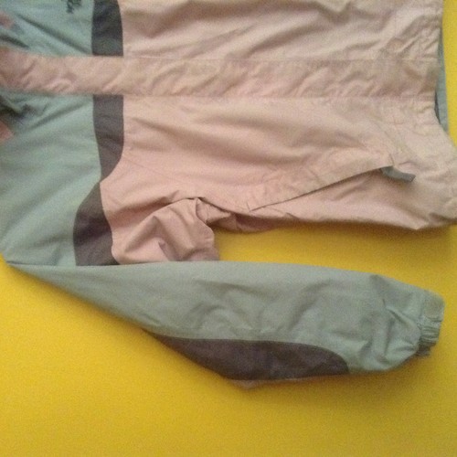 Northface Girls Jacket Size Medium Pink/ Grey HyVent - Picture 7 of 12