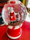 Battery operated Christmas bubble gum snowglobe with timer — photo 2