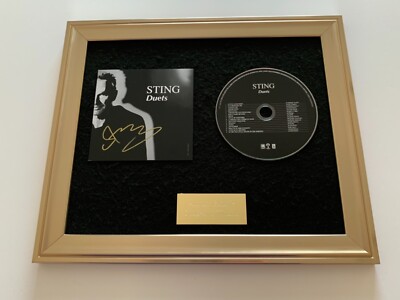 SIGNIERT/AUTOGRAMMIERT STING - DUETTE GERAHMTE CD PRÄSENTATION. DIE POLIZEI. GOLD