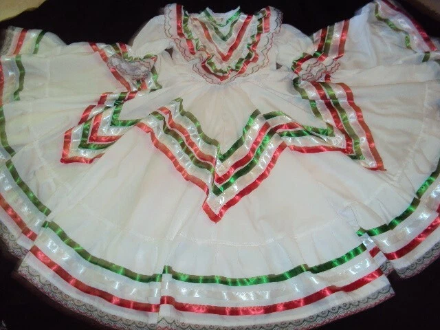 folkloric dresses