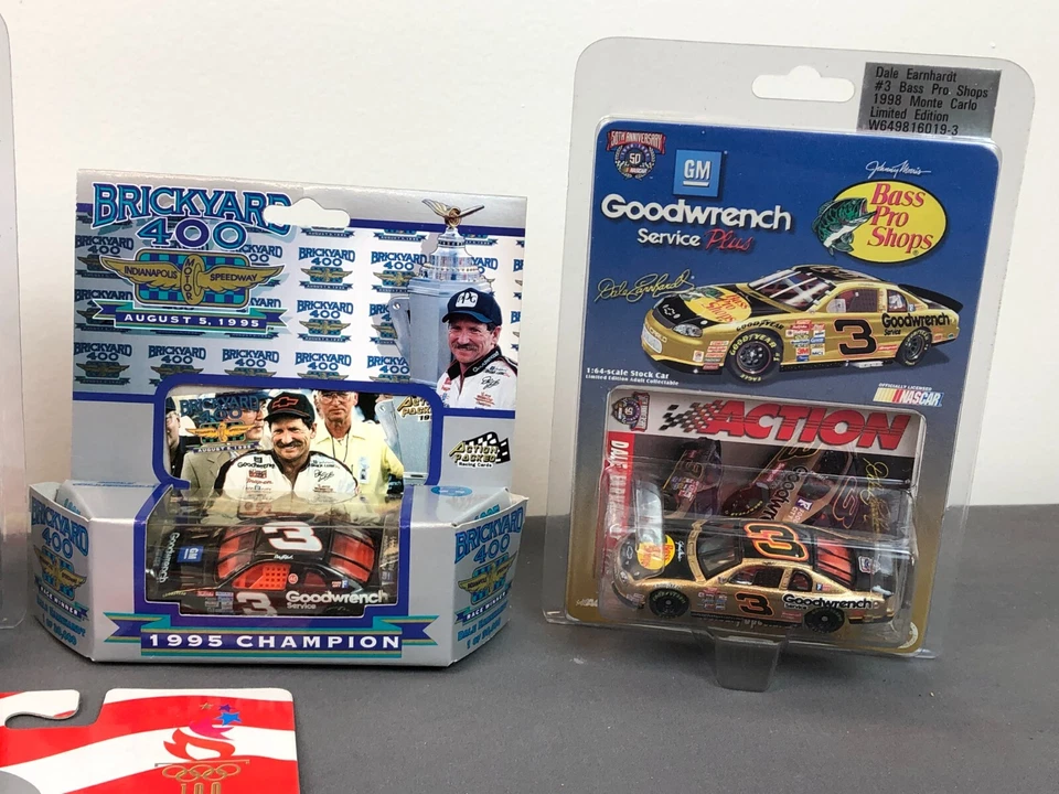 Лот товаров DIFF 13 NIB действие 1:64 литой NASCAR DALE EARHARDT старший/младший MONTE CARLO - Изображение 4 из 4