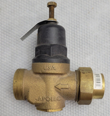 Pressure Reducing Valve 10-35PSI APOLLO VALVE 36C-105-01   New No Box