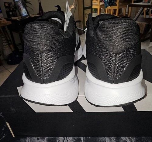 Adidas Runfalcon 5 schwarz/weiß Laufschuhe – Herrengröße 8 & Damengröße 9,5-10 - Bild 3 von 8