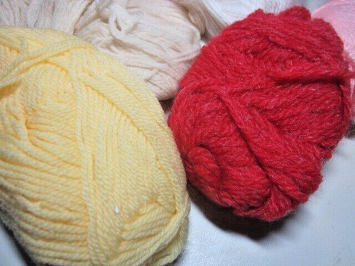 Knitting Yarn Assorted Vintage Nine Pieces Inc 1 Large Heavy Ball. - Picture 4 of 13