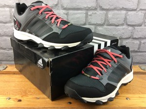 gore tex trainers uk