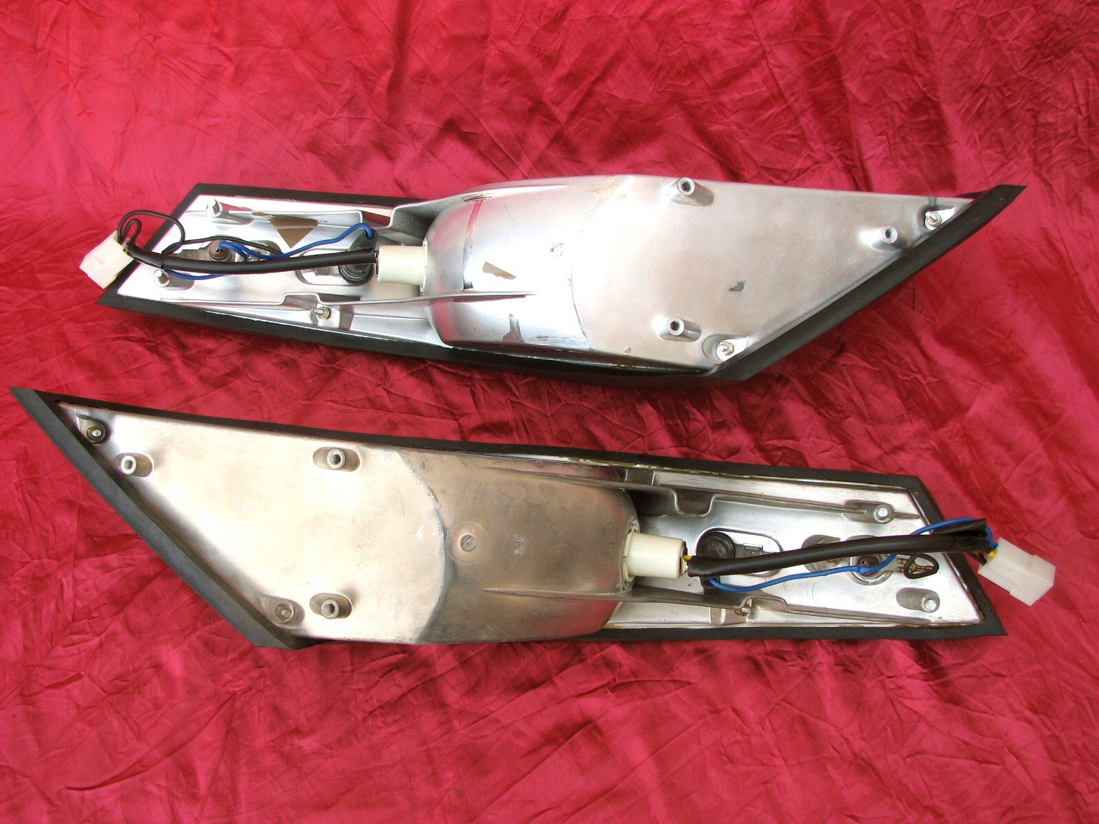 NOS1968OEM1969Ferrari1970Daytona1971Park1972Lamp365GTB/4 GTS/4Carello1973Replica