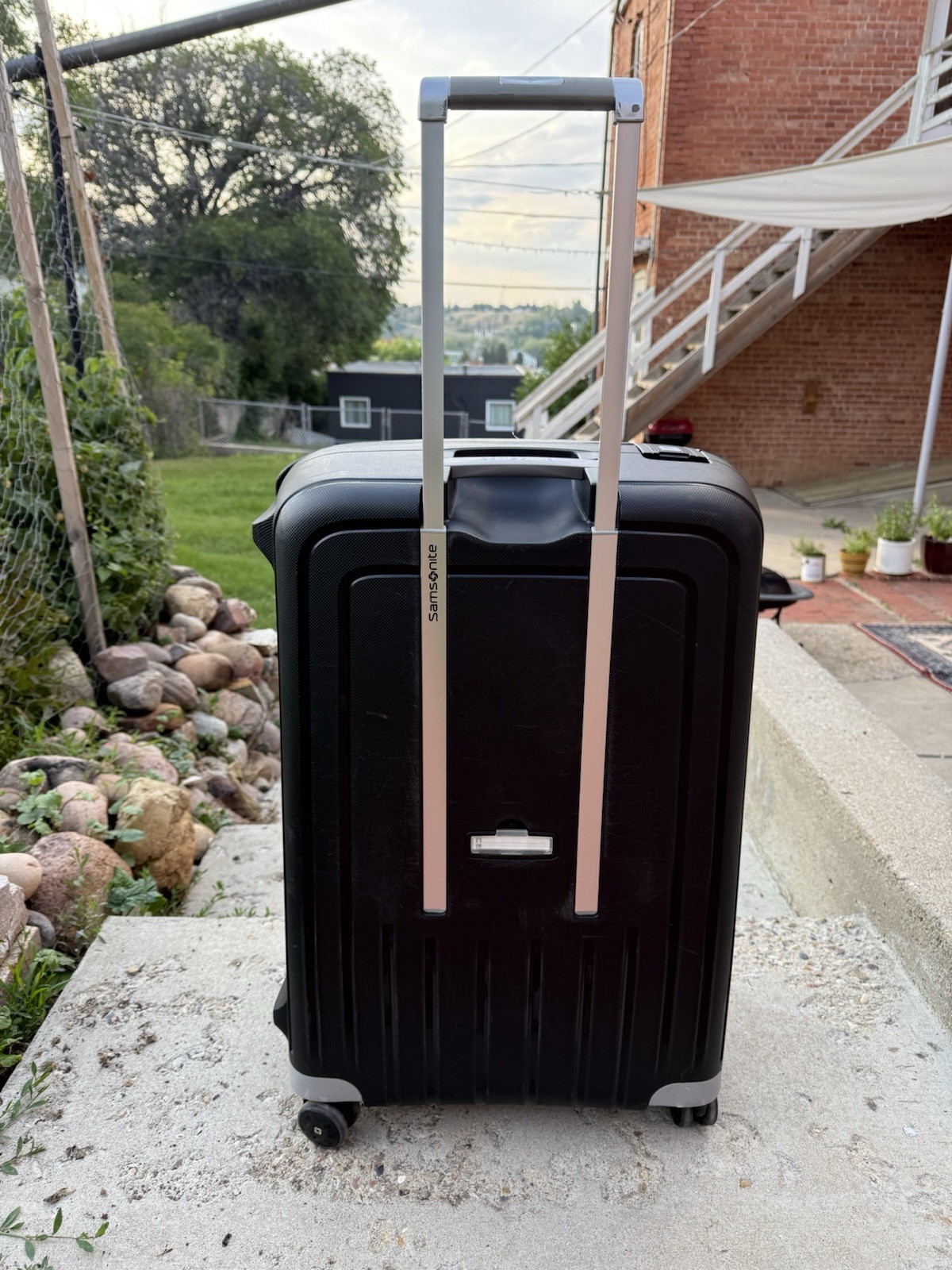 Samsonite S'Cure Spinner 4 Wheel Large Suitcase 75/28 Black -29.5” x 11”-75-28cm