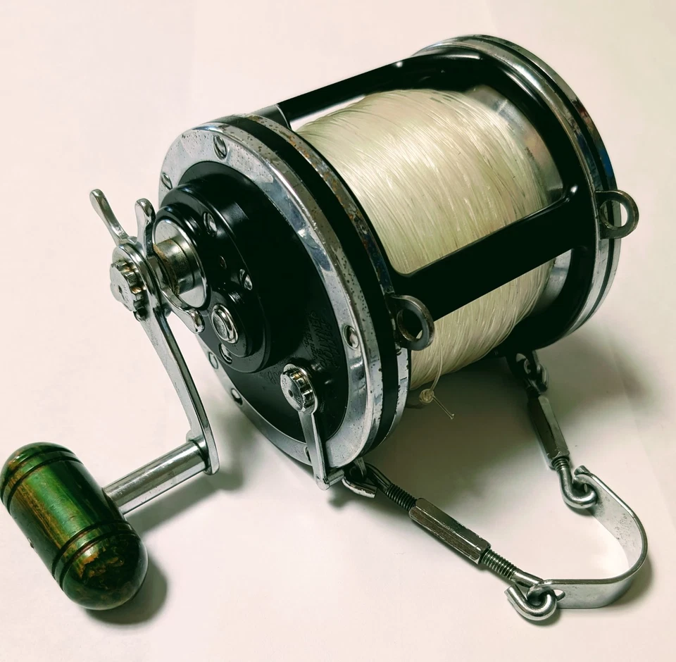 Carrete de pesca Penn Senator 9/0 de colección con marco de tiburón (ya no producido) Foto 4 de 4