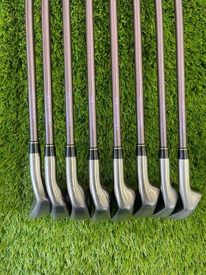 ミズノTECHNIX 07 SUPER 
軟式テニスラケット USL (1) 軽くて、しっかり振れる。 エントリーモデル「TECHNIX」がリニューアル