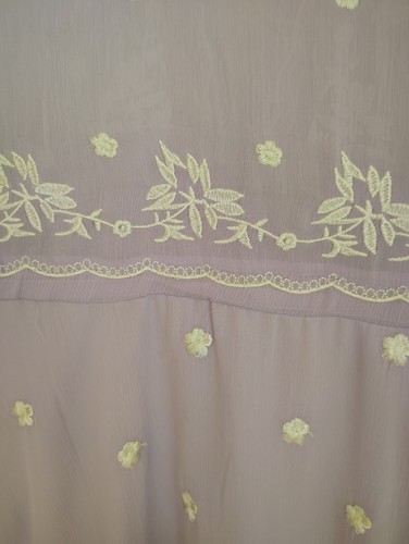 Mo Huan Yi Chu Maxi Dress in Lilac Blossom Combo M Floral Embroidered - Picture 3 of 10