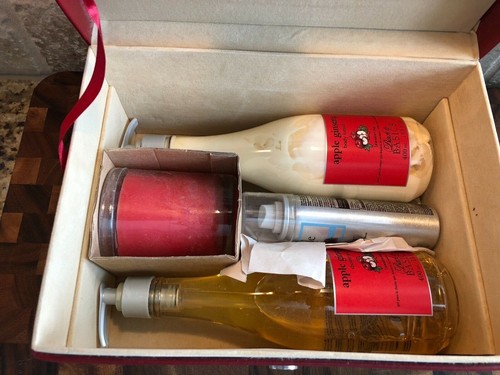 Back To Basics Apple Ginseng 7 Piece Gift Set In A Red Carring Case - Picture 3 of 4