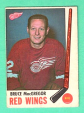 (1) BRUCE MACGREGOR 1969-70 O-PEE-CHEE # 63 RED WINGS CREASED CARD (F9271)