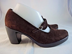 dansko mary jane pumps