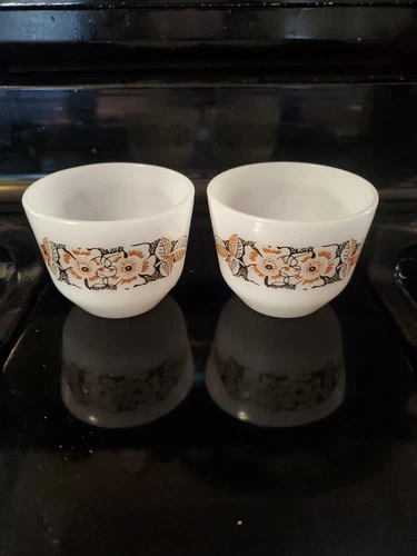 Vintage Federal Milk Glass Poppy MCM Set of 2 Custard Bowls Oven Proof