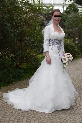 Brautkleid Marke Ladybird inkl. Schleier, Reifrock und Bolero Preis VB |  eBay