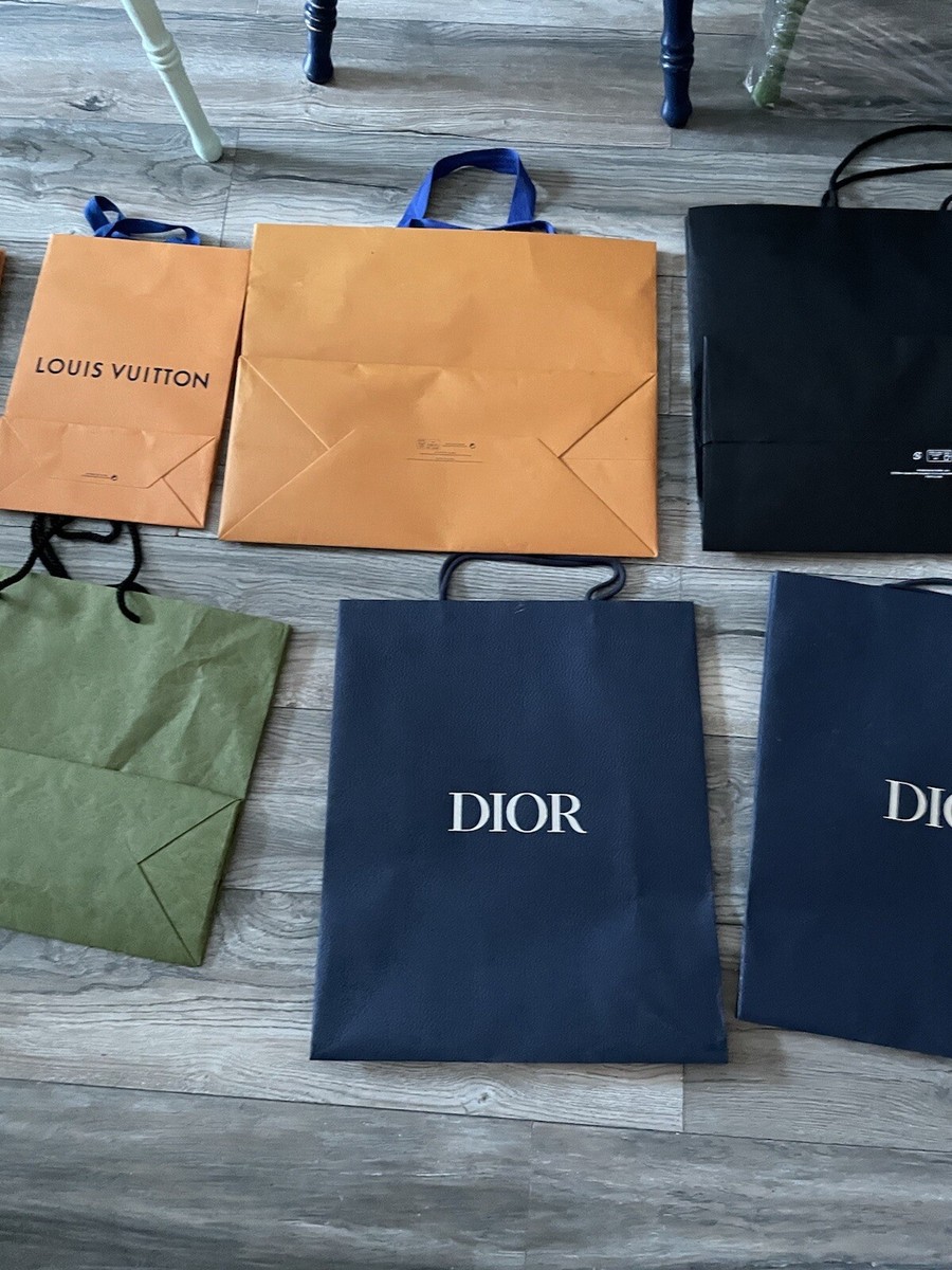 14 Designer shopping bags Chanel Burberry, Louis Vuitton 14 Designer shopping bags Chanel Burberry, Louis Vuitton